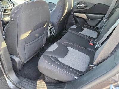 2018 Jeep Cherokee Latitude FWD