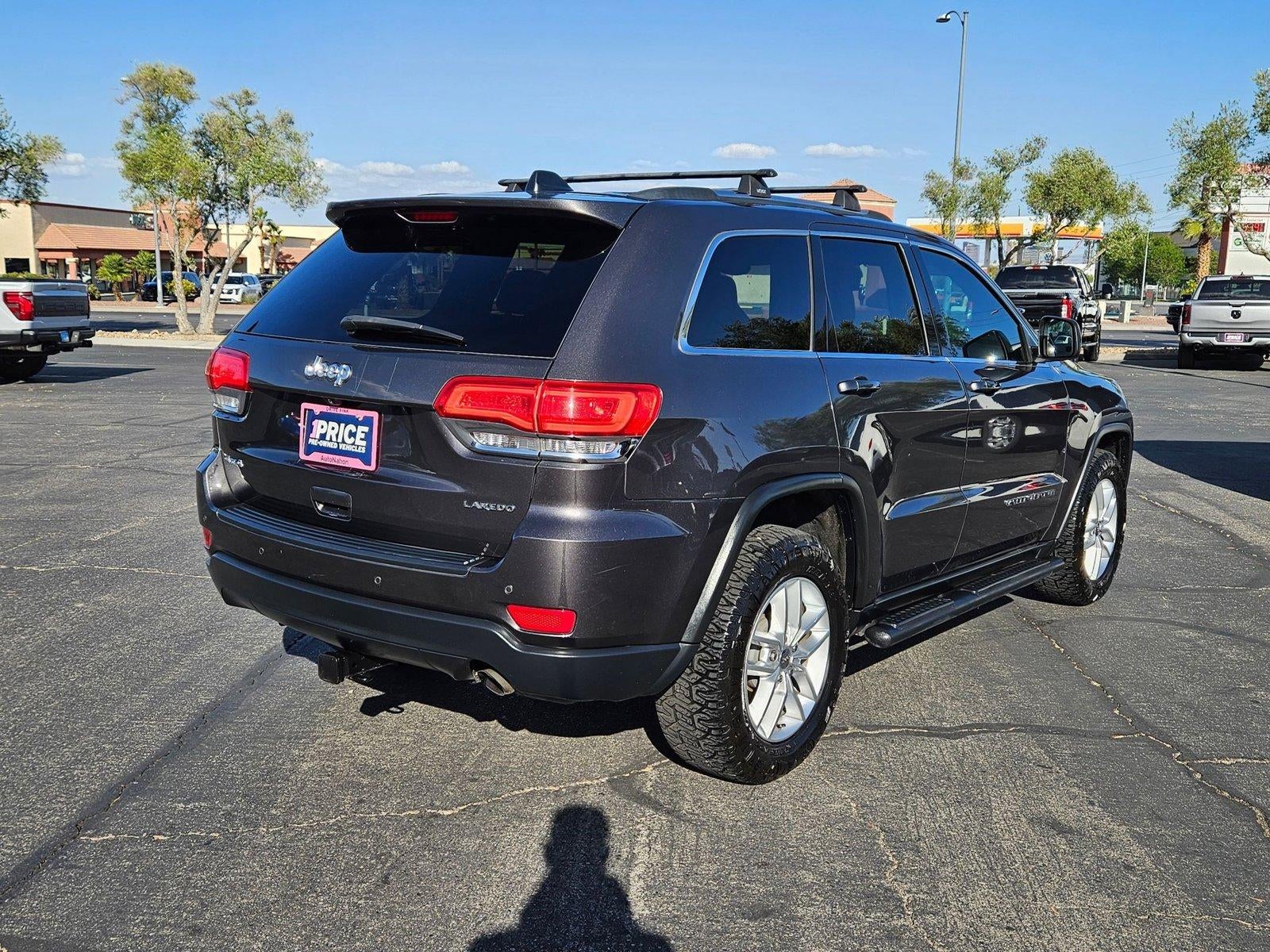2017 Jeep Grand Cherokee Laredo 4x4