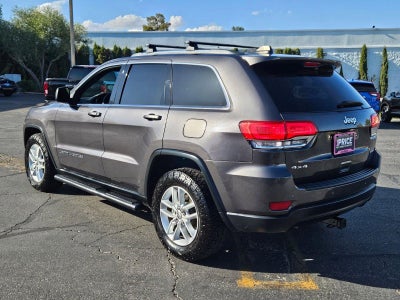 2017 Jeep Grand Cherokee Laredo 4x4