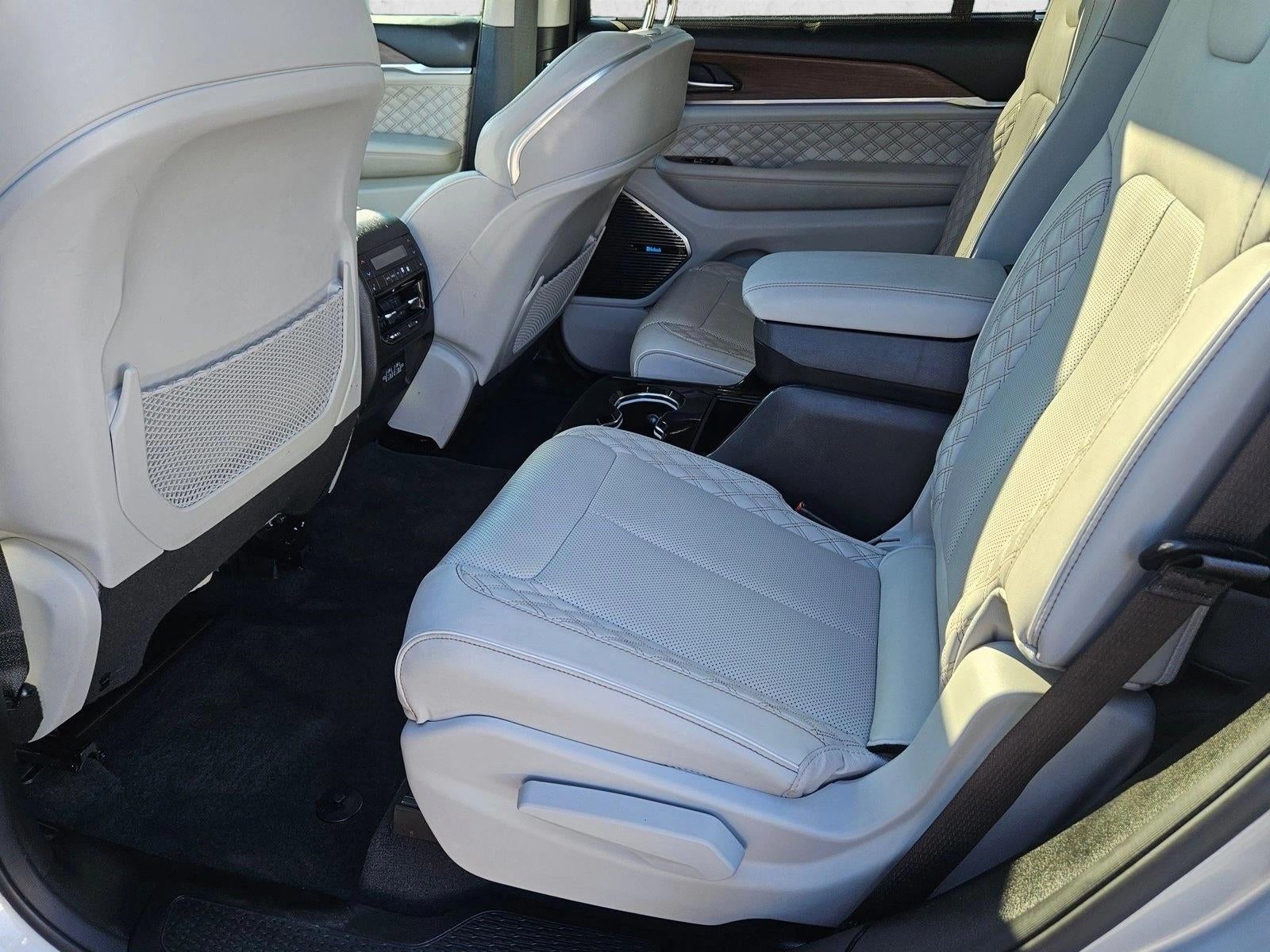 2022 Jeep Grand Cherokee L Summit