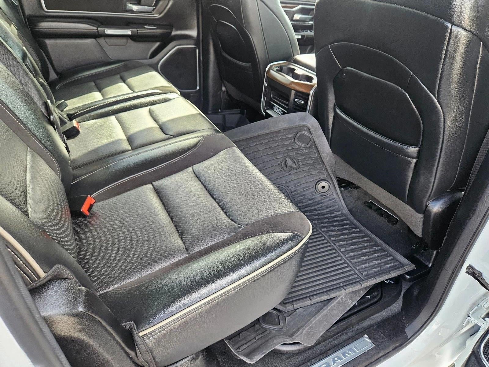 2021 RAM 1500 Laramie Crew Cab 4x4 5'7" Box