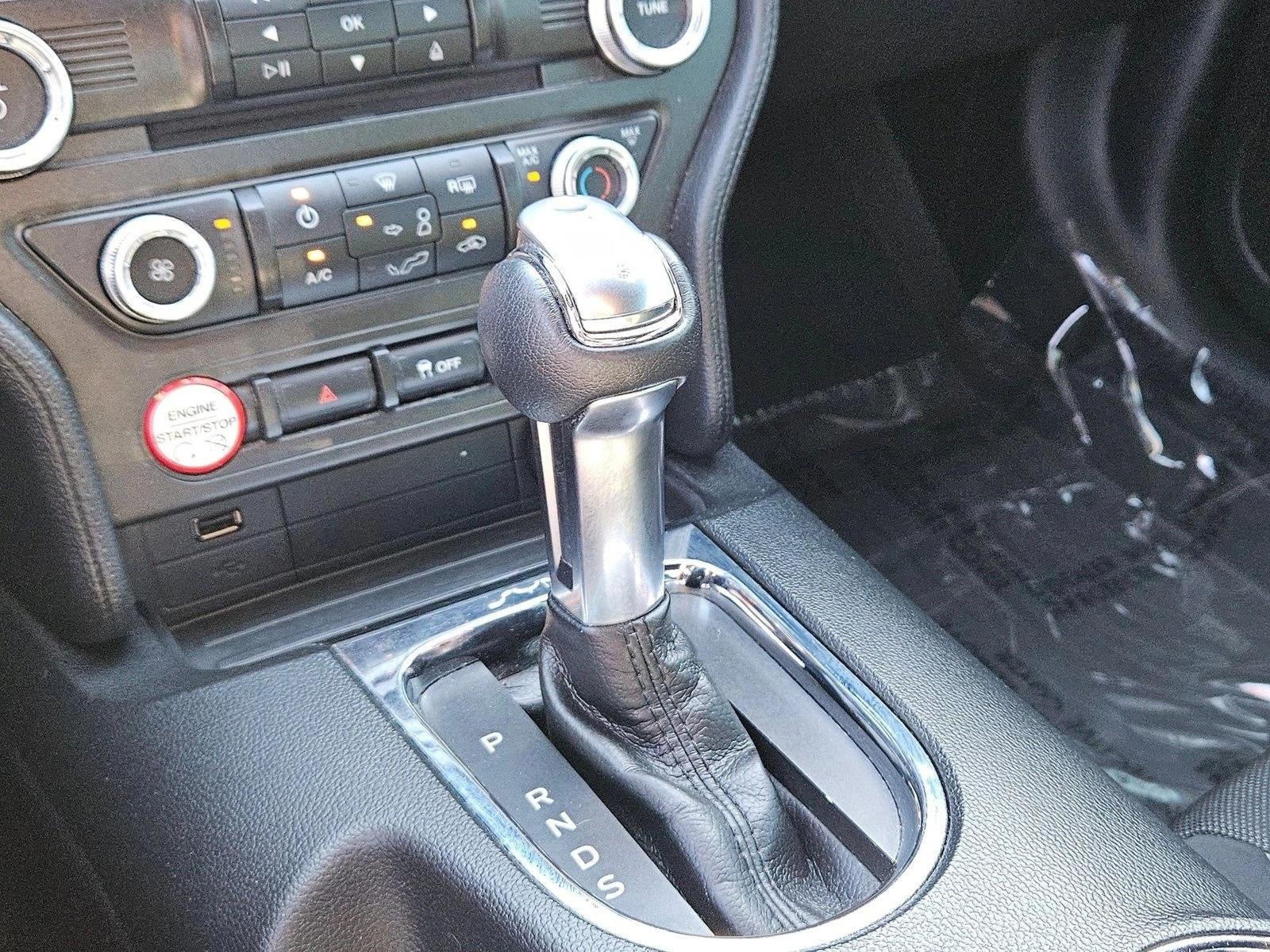 2017 Ford Mustang V6