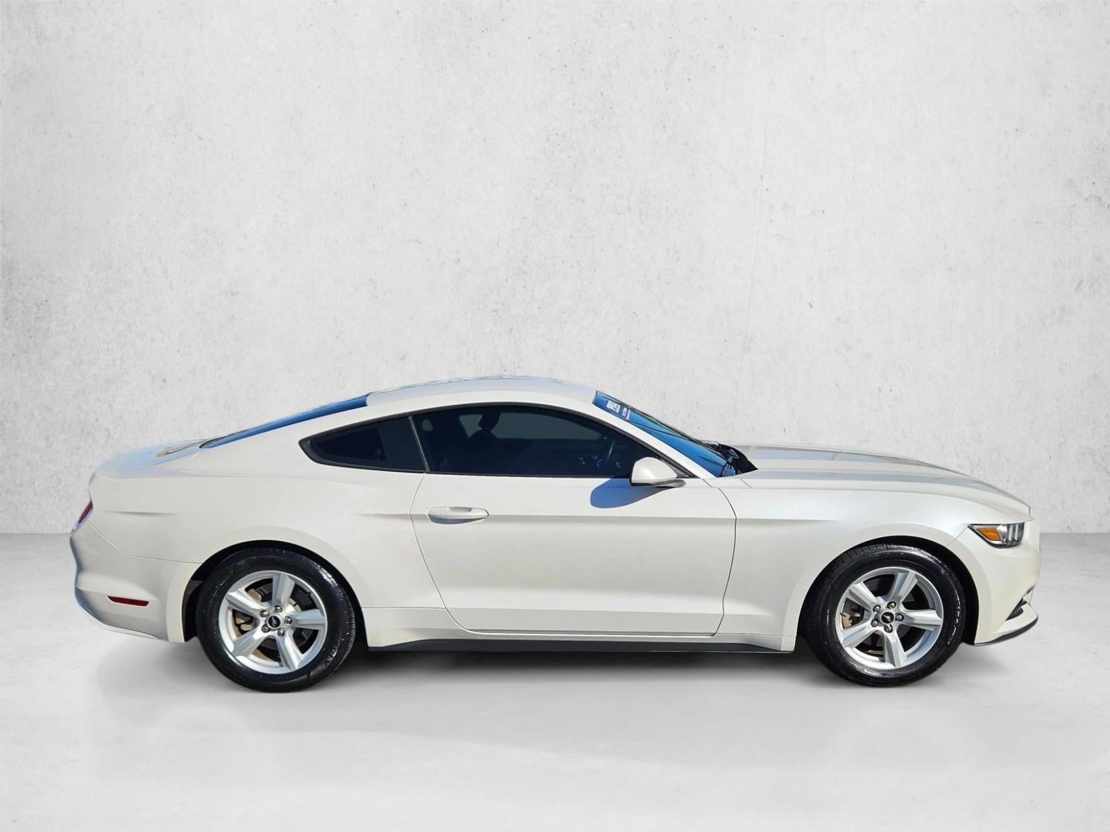 2017 Ford Mustang V6