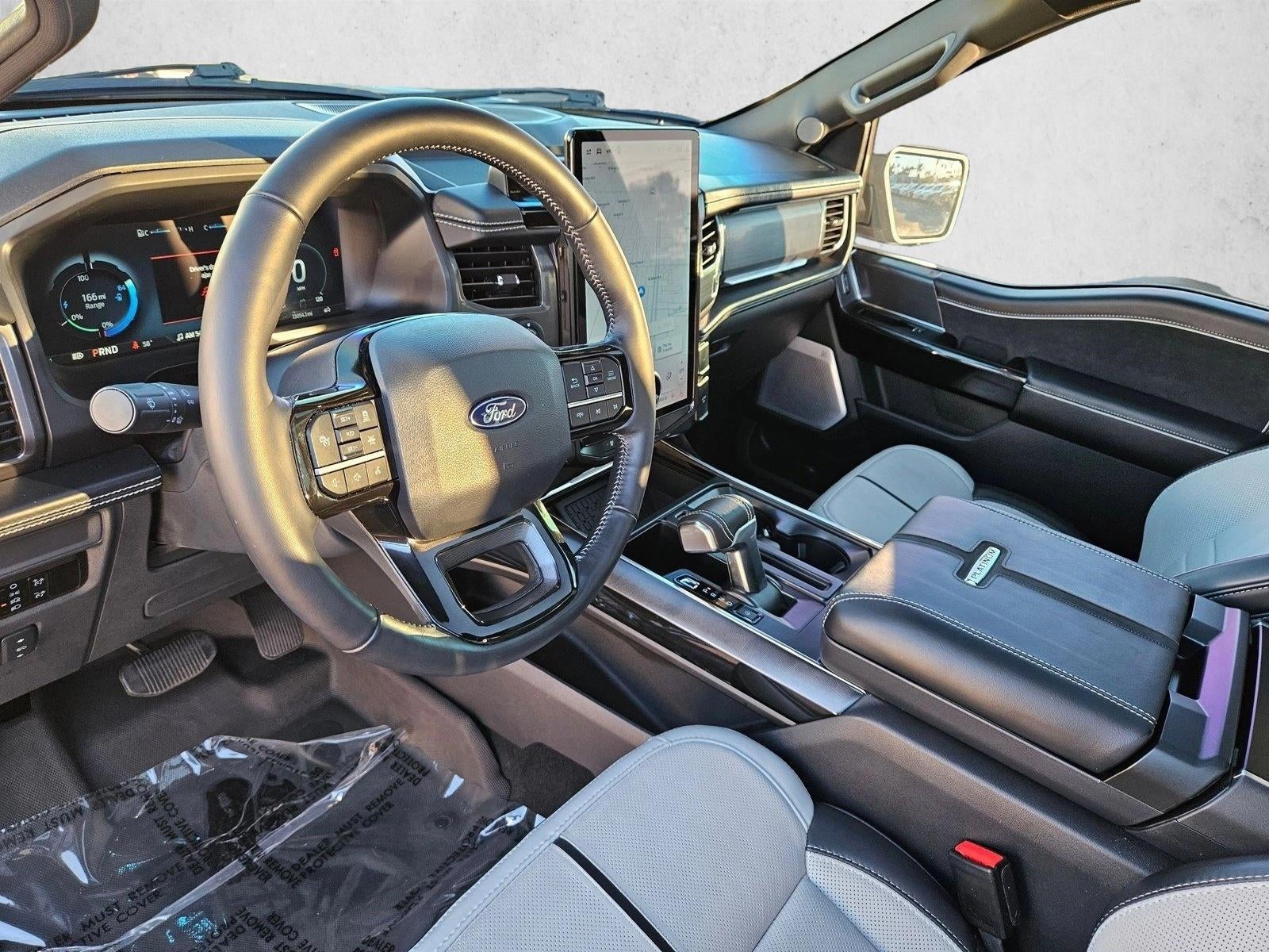 2025 Ford F-150 Lightning Platinum