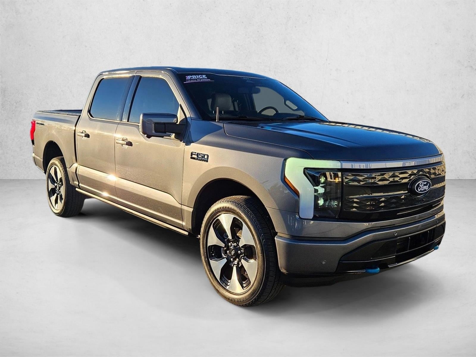 2025 Ford F-150 Lightning Platinum