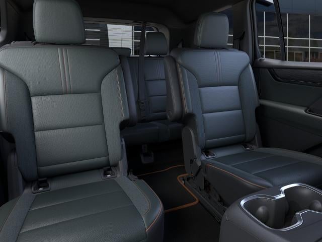 2025 GMC Acadia AT4