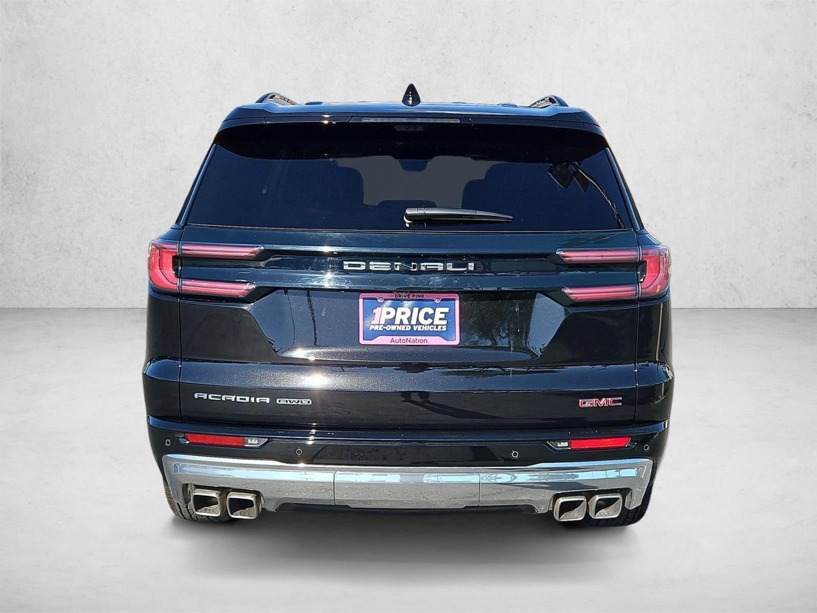2024 GMC Acadia Denali