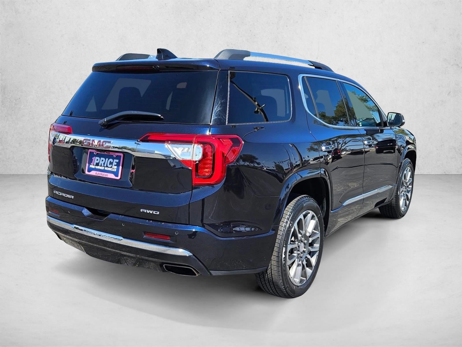 2022 GMC Acadia Denali