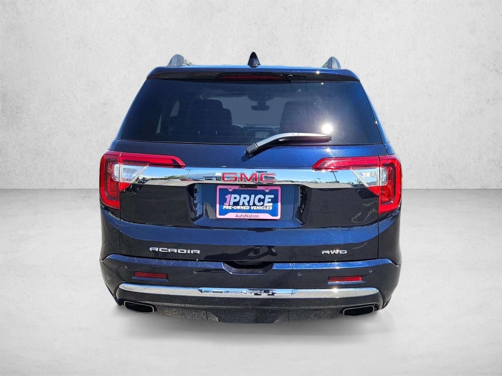 2022 GMC Acadia Denali
