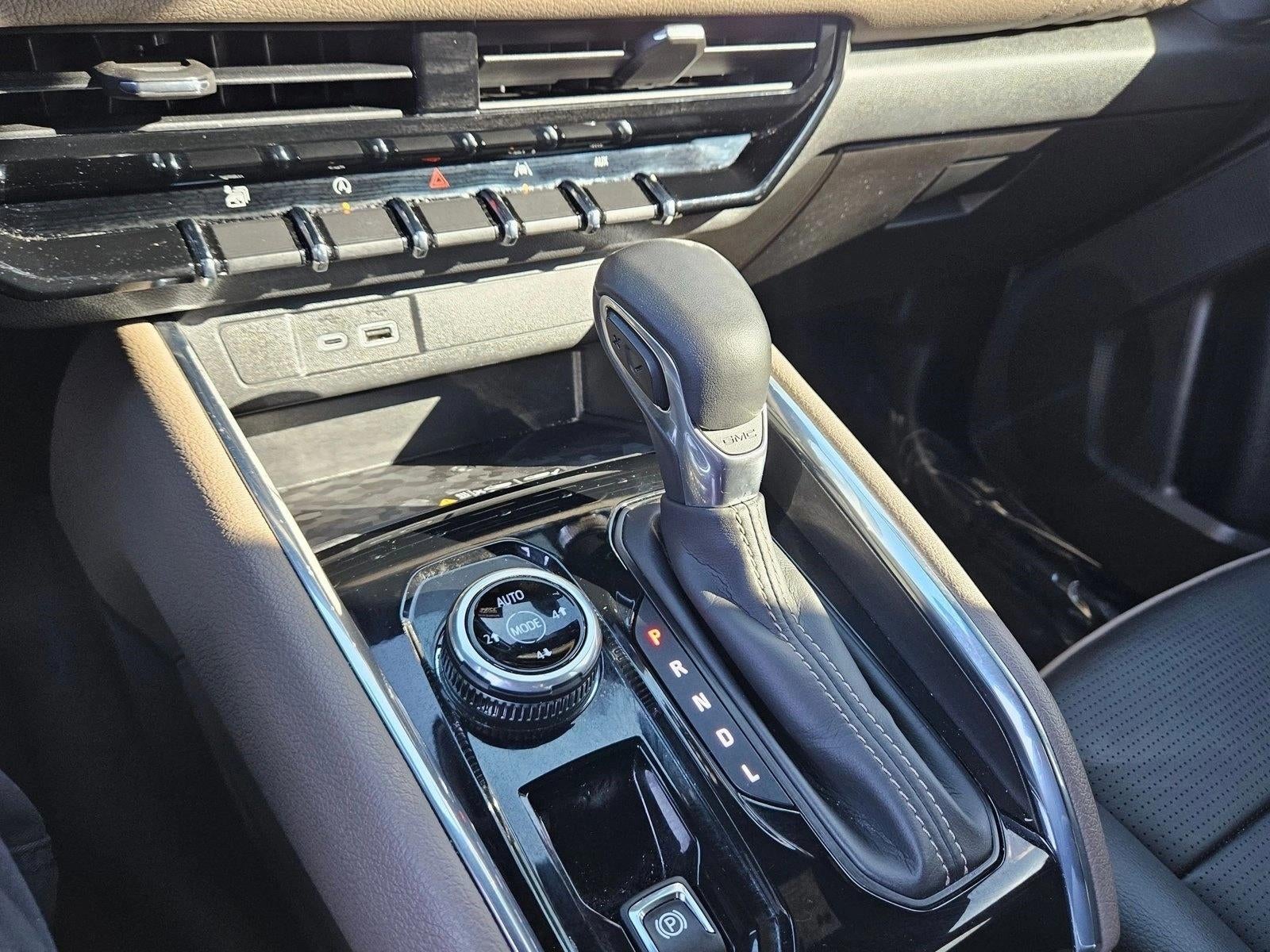 2023 GMC Canyon Denali