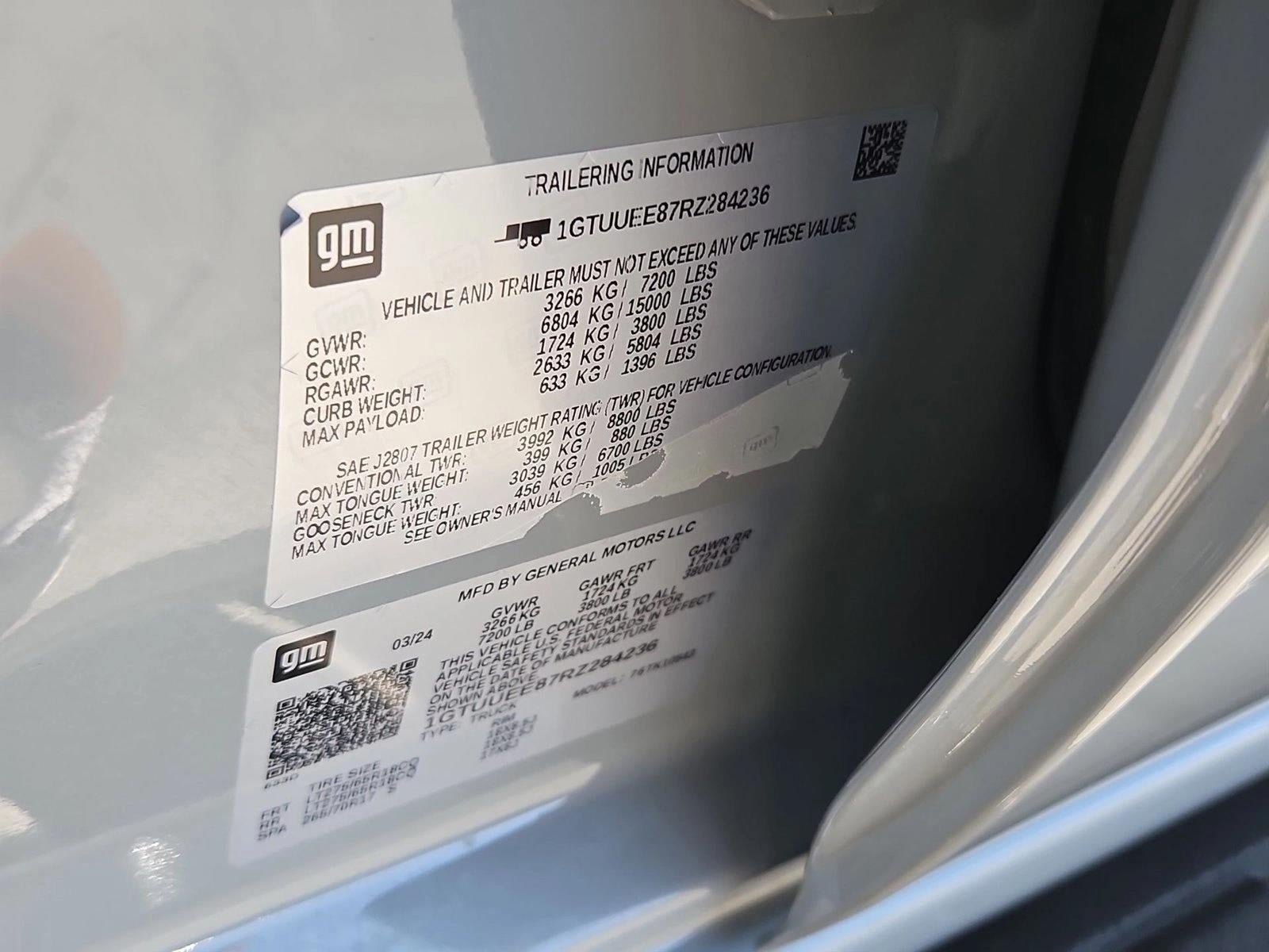 2024 GMC Sierra 1500 AT4
