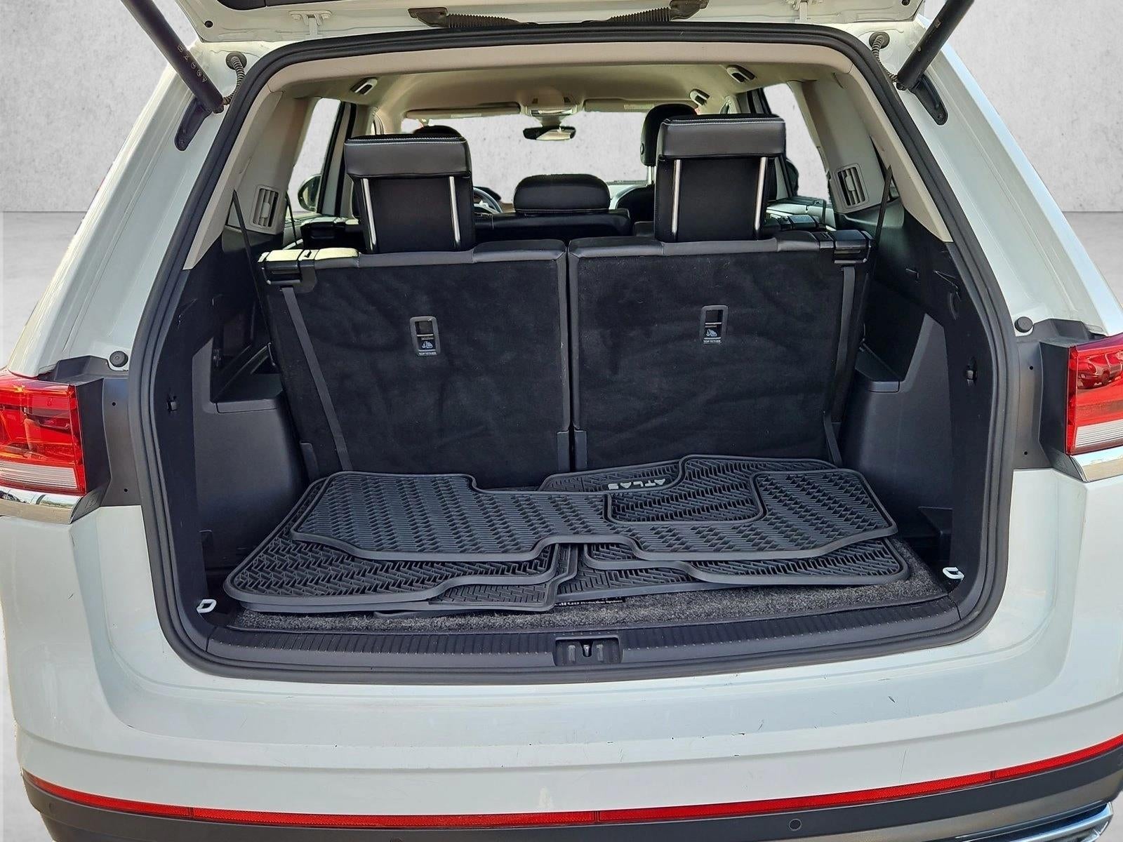 2024 Volkswagen Atlas 2.0T SE w/Technology