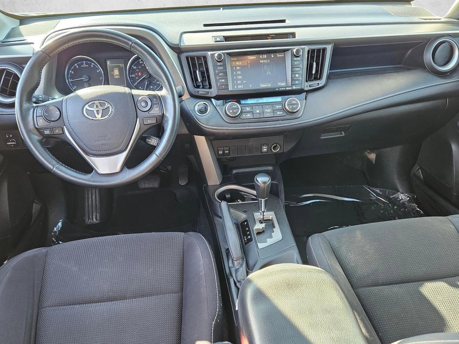 2016 Toyota RAV4 XLE