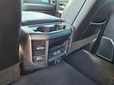 2024 RAM 3500 Laramie Crew Cab 4x4 8' Box