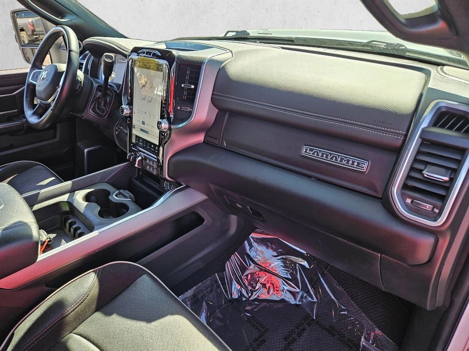 2024 RAM 3500 Laramie Crew Cab 4x4 8' Box