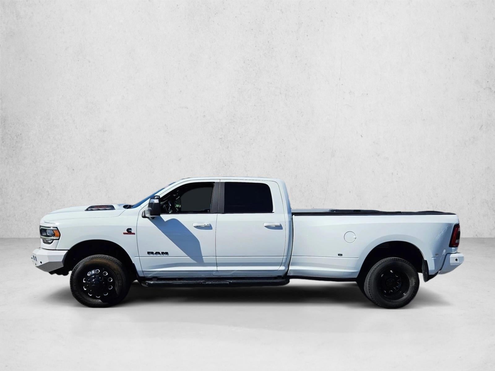 2024 RAM 3500 Laramie Crew Cab 4x4 8' Box