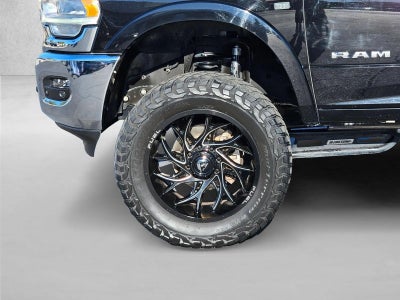 2022 RAM 2500 Laramie Crew Cab 4x4 6'4" Box