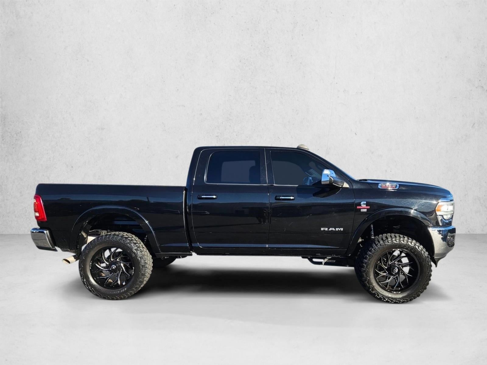 2022 RAM 2500 Laramie Crew Cab 4x4 6'4" Box