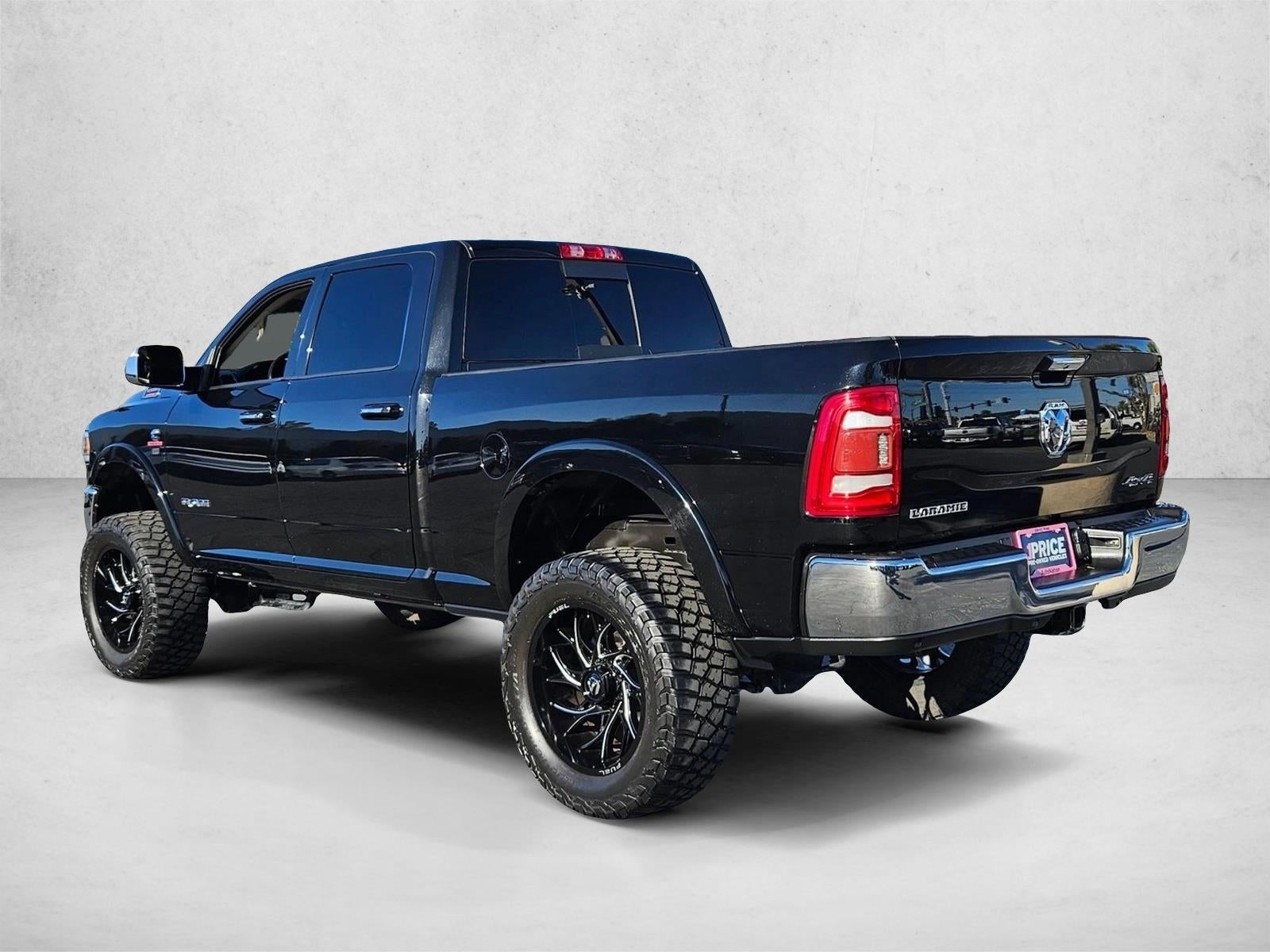 2022 RAM 2500 Laramie Crew Cab 4x4 6'4" Box
