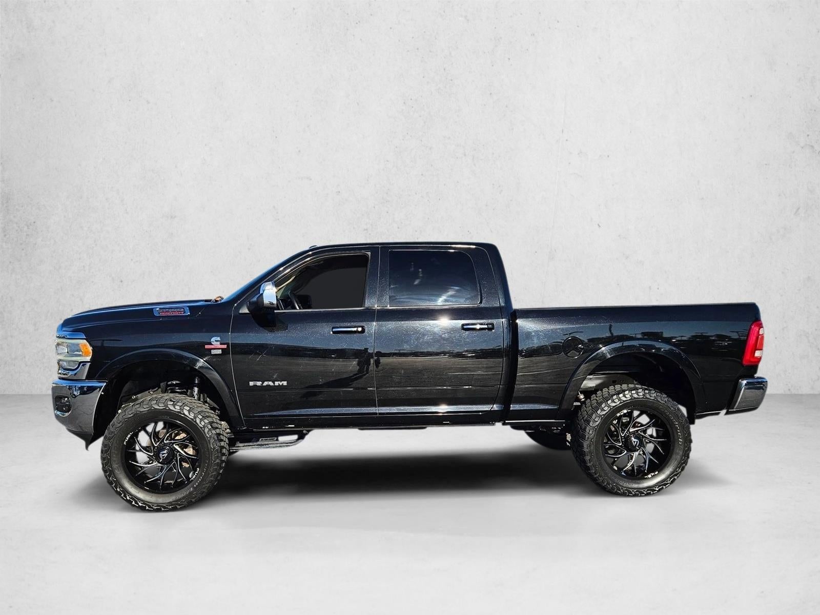 2022 RAM 2500 Laramie Crew Cab 4x4 6'4" Box