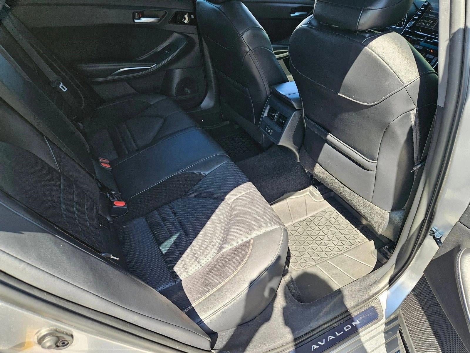 2019 Toyota Avalon XSE