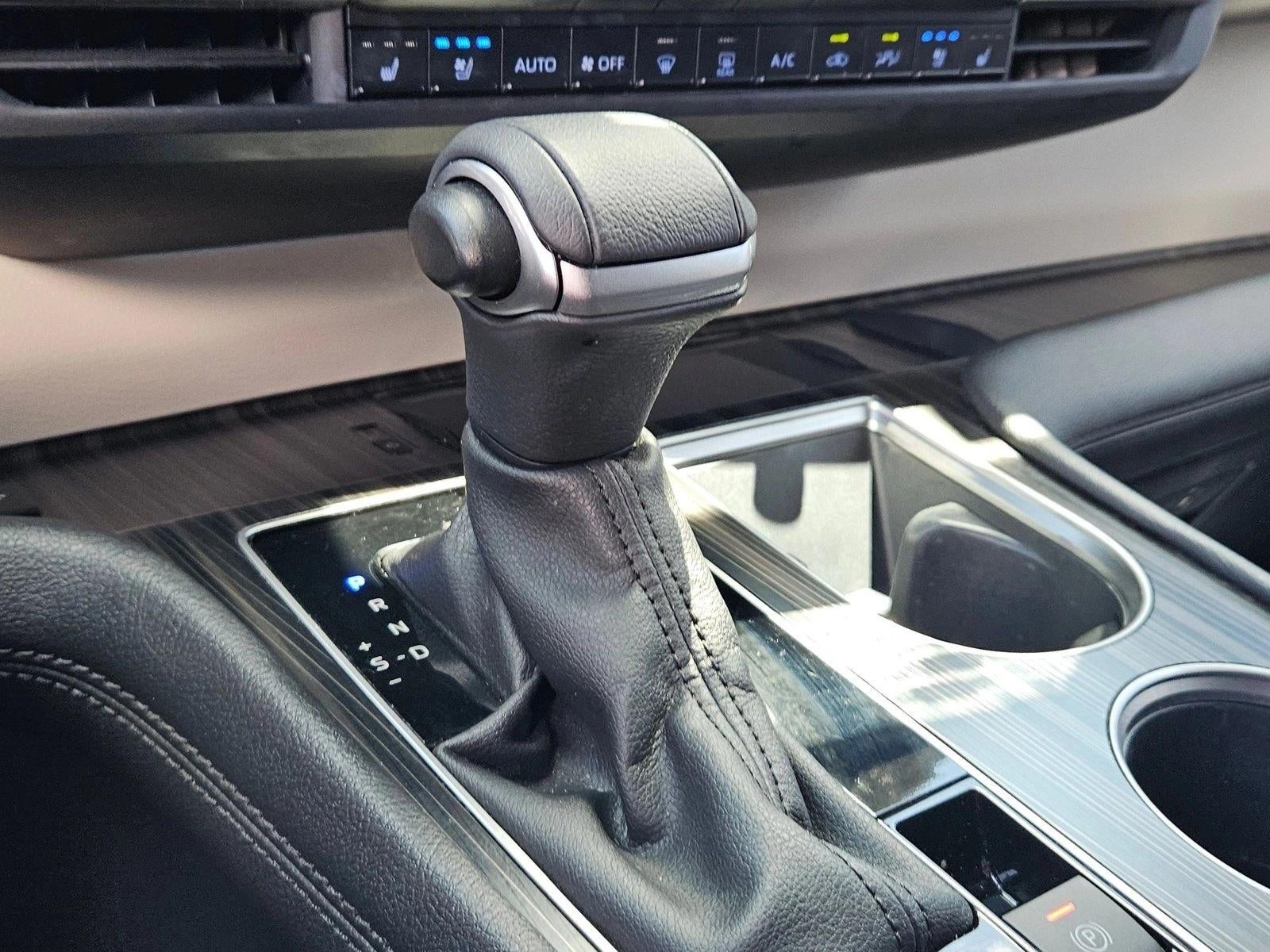 2024 Toyota Sienna Platinum