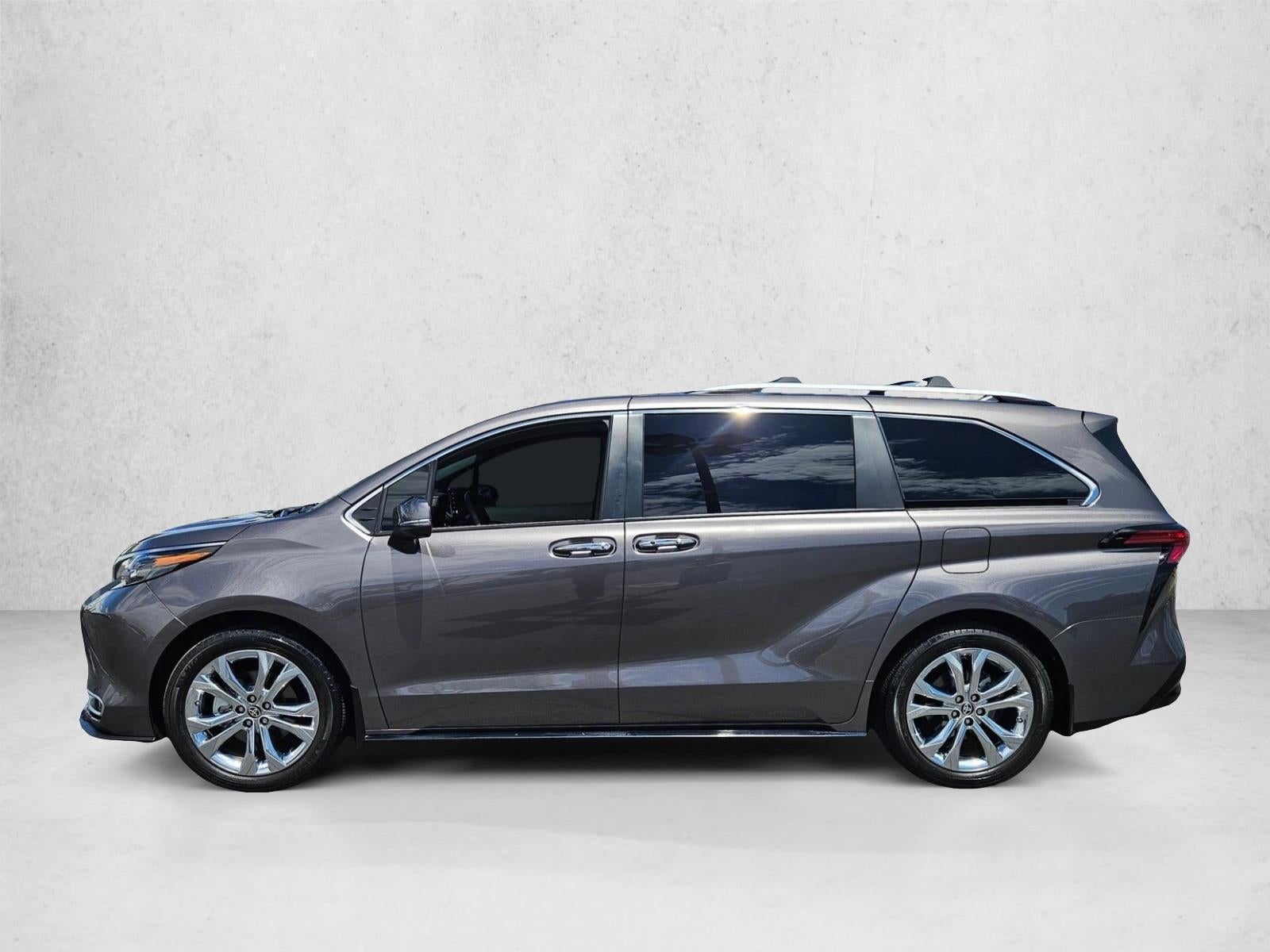2024 Toyota Sienna Platinum