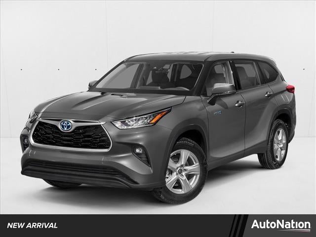 2022 Toyota Highlander Hybrid XLE