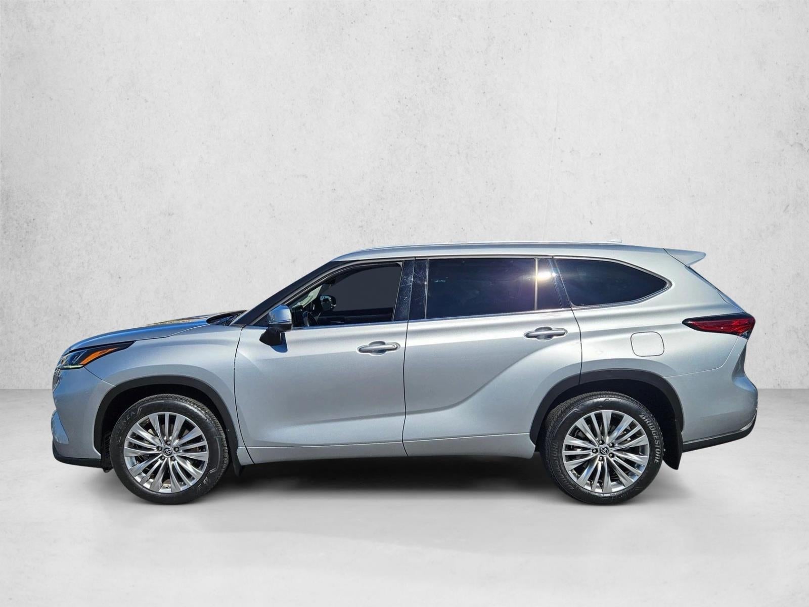 2023 Toyota Highlander Platinum