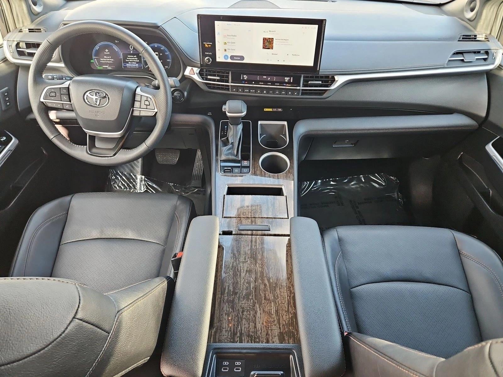 2025 Toyota Sienna Limited
