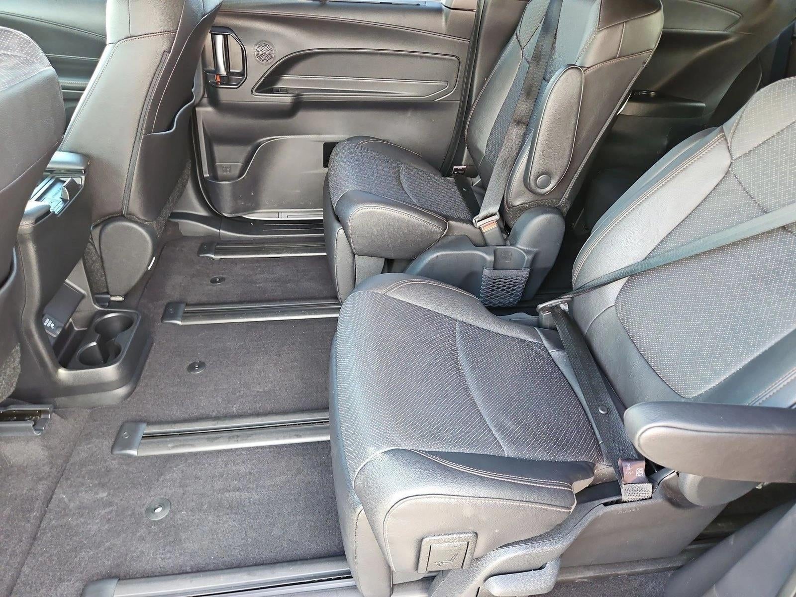 2025 Toyota Sienna Limited