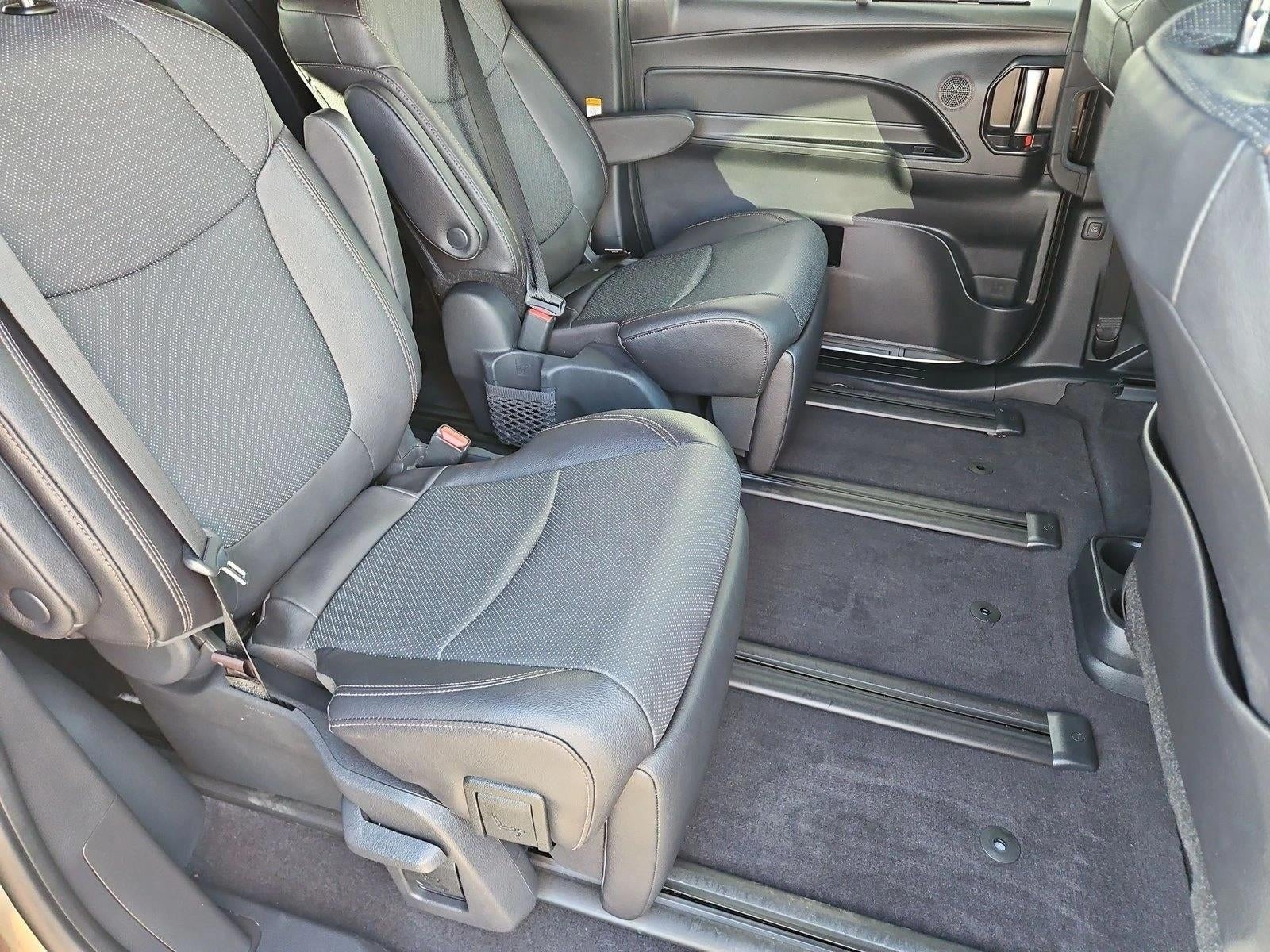 2025 Toyota Sienna Limited