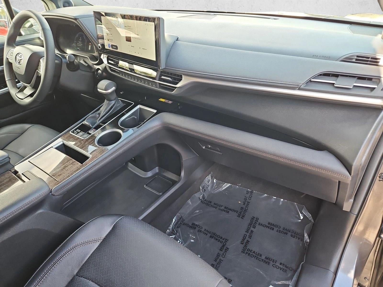 2025 Toyota Sienna Limited
