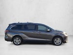 2025 Toyota Sienna Limited