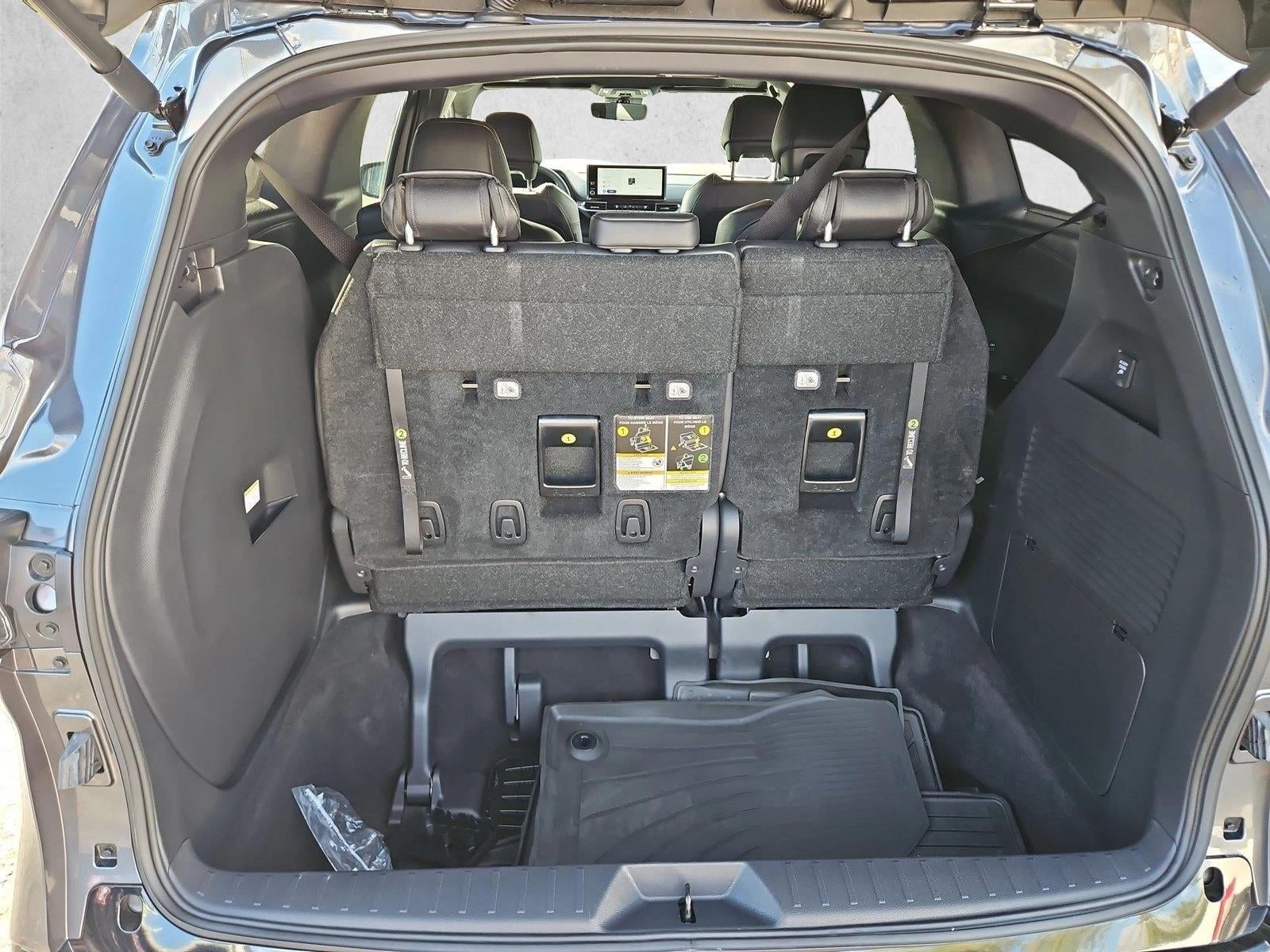 2025 Toyota Sienna Limited