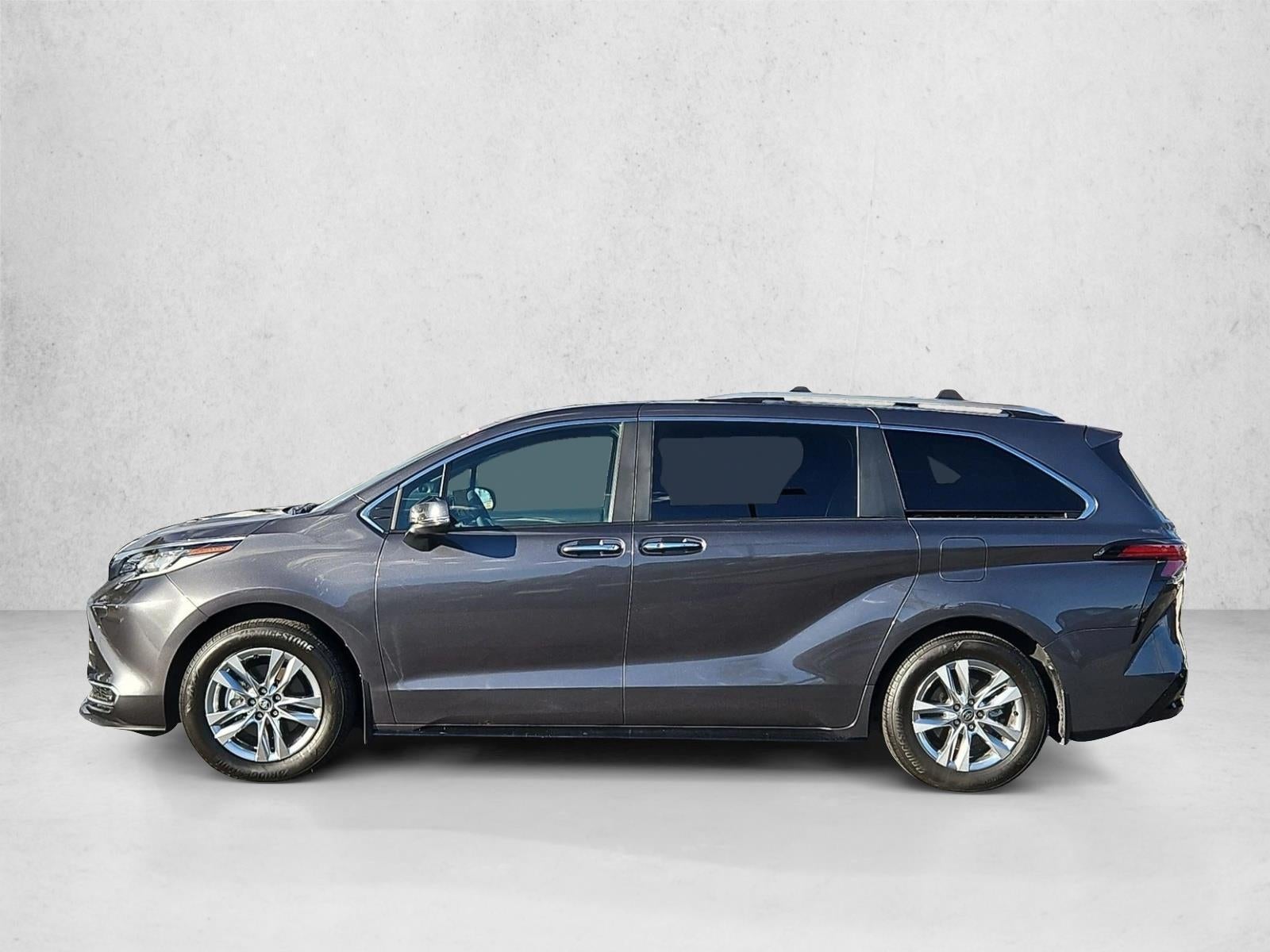 2025 Toyota Sienna Limited