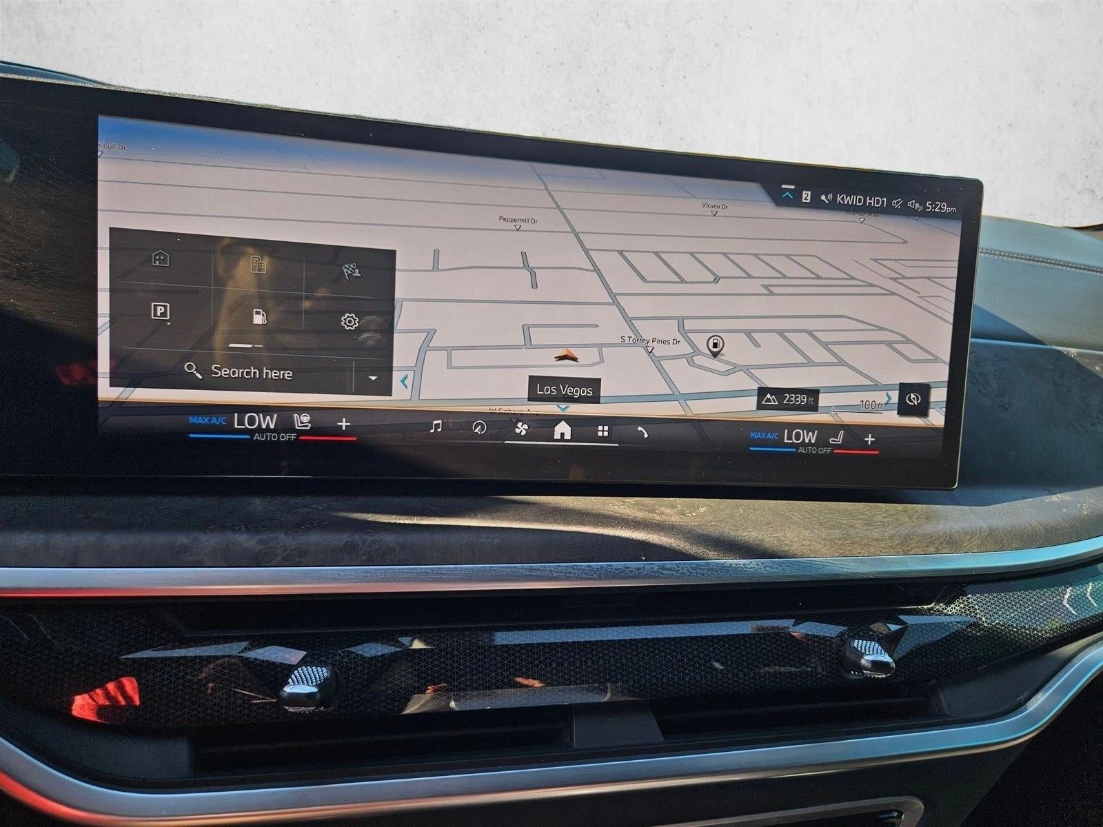 2024 BMW X7 xDrive40i
