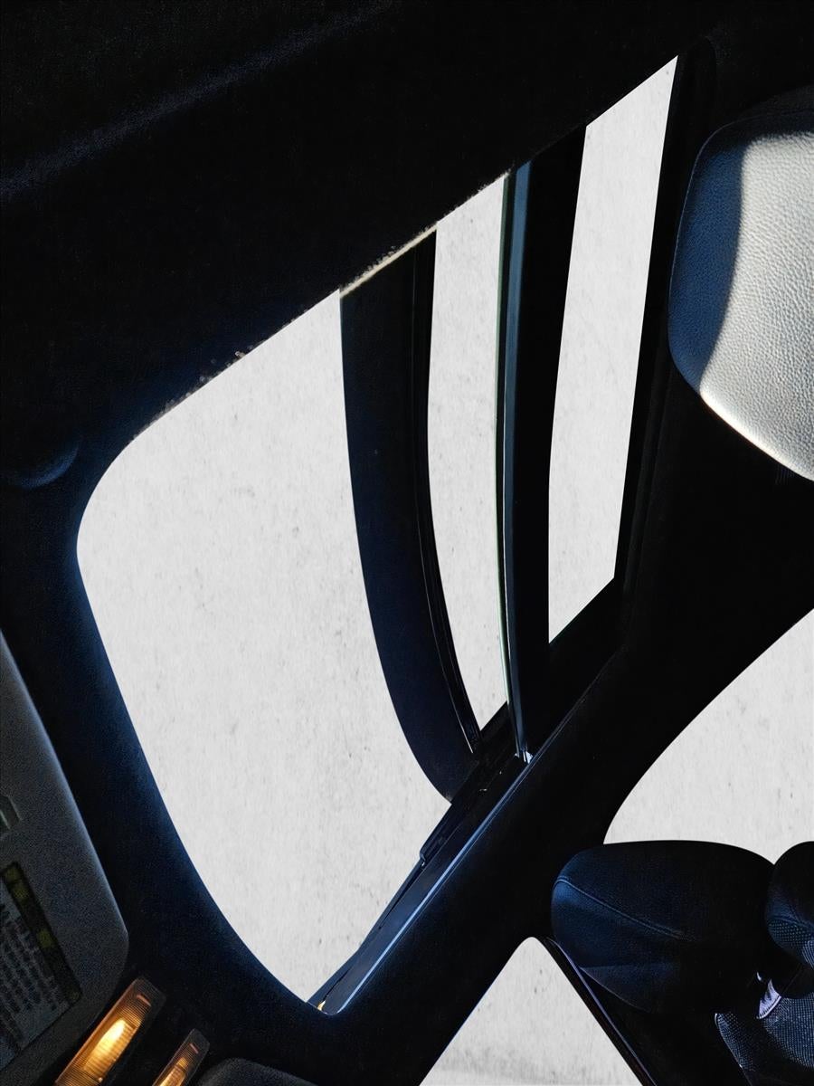 2016 Hyundai Veloster Base