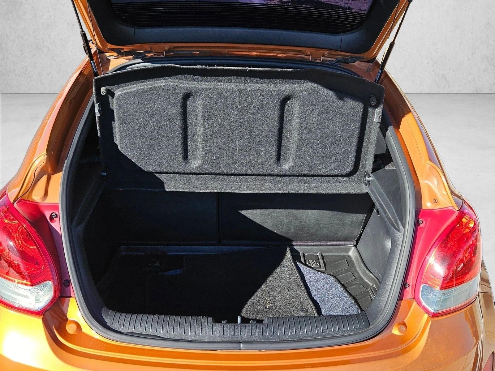 2016 Hyundai Veloster Base