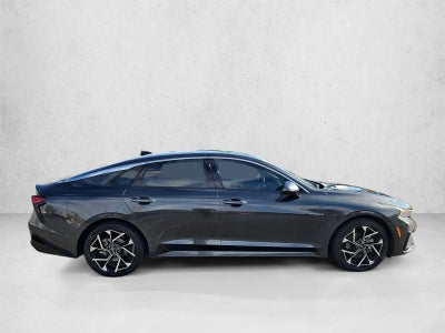 2025 Kia K5 EX