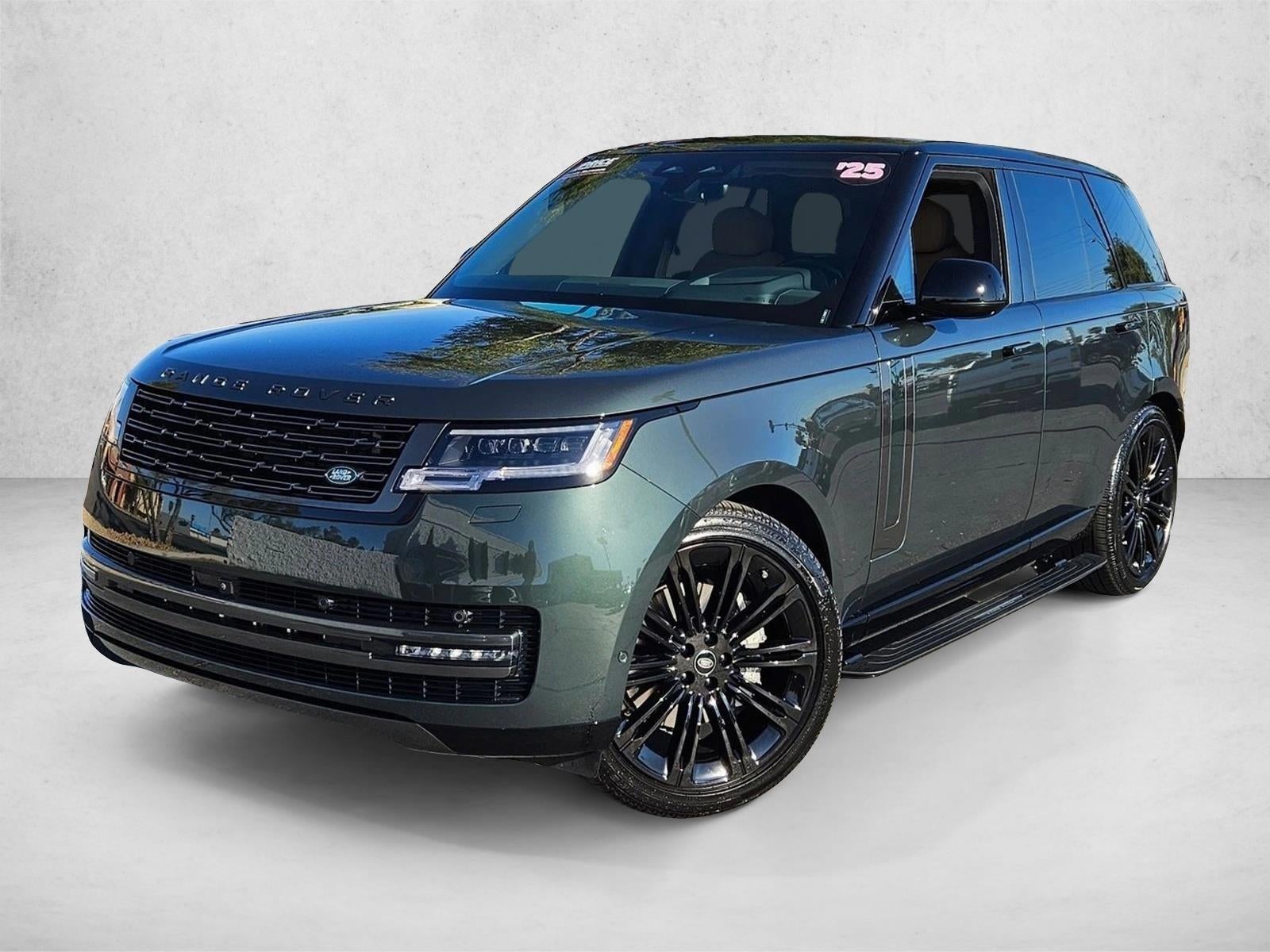 2025 Land Rover Range Rover SE