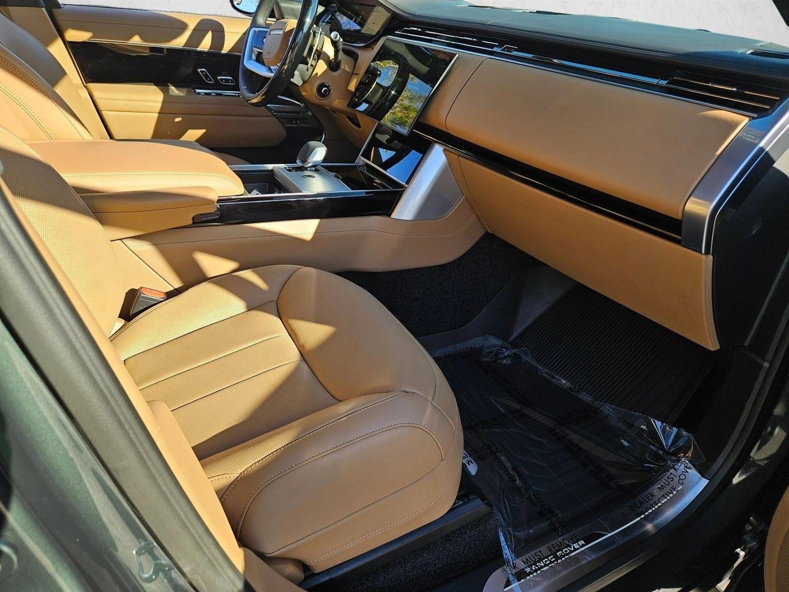 2025 Land Rover Range Rover SE