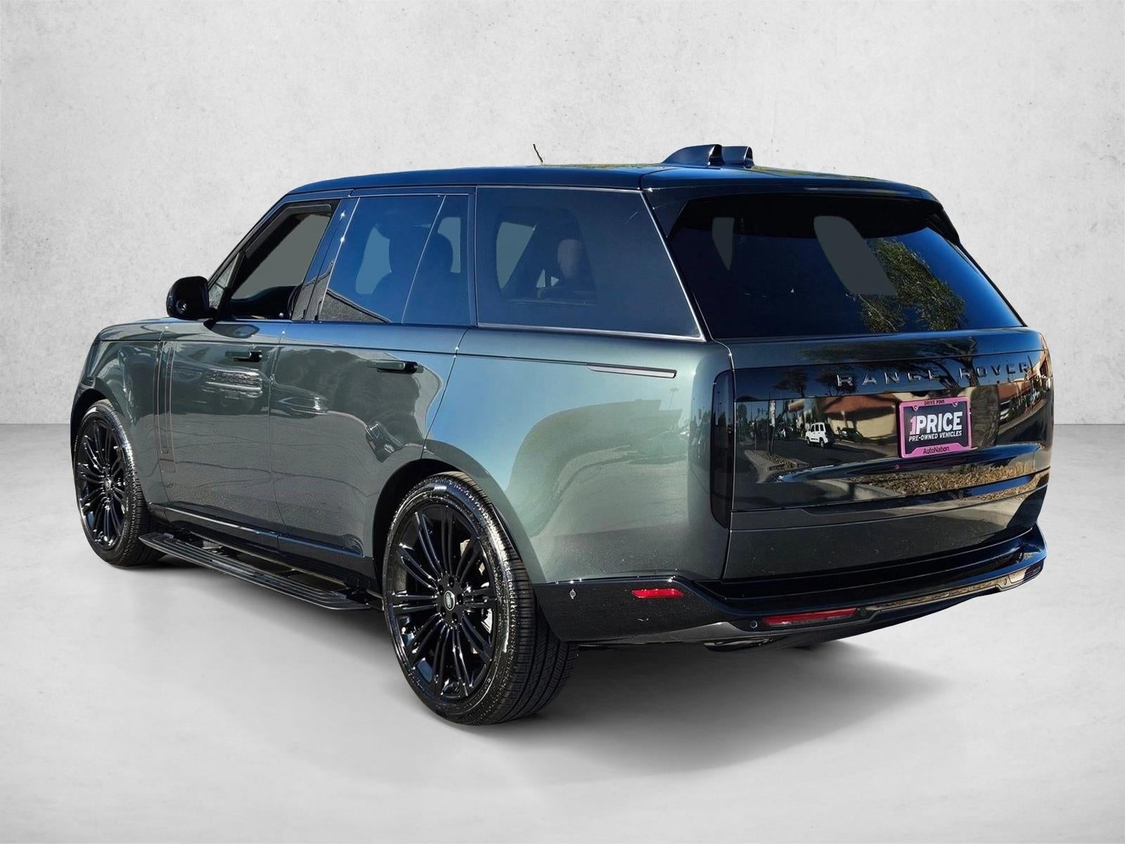 2025 Land Rover Range Rover SE