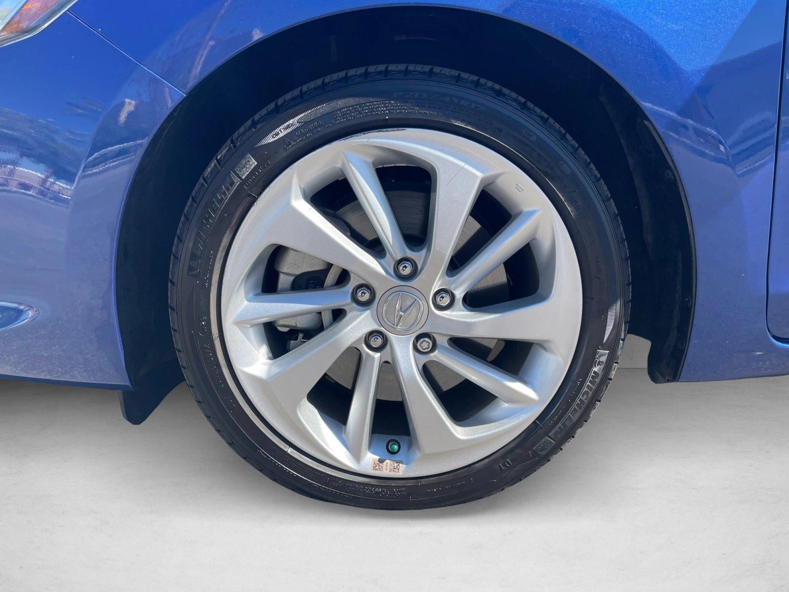 2017 Acura ILX Sedan w/AcuraWatch Plus