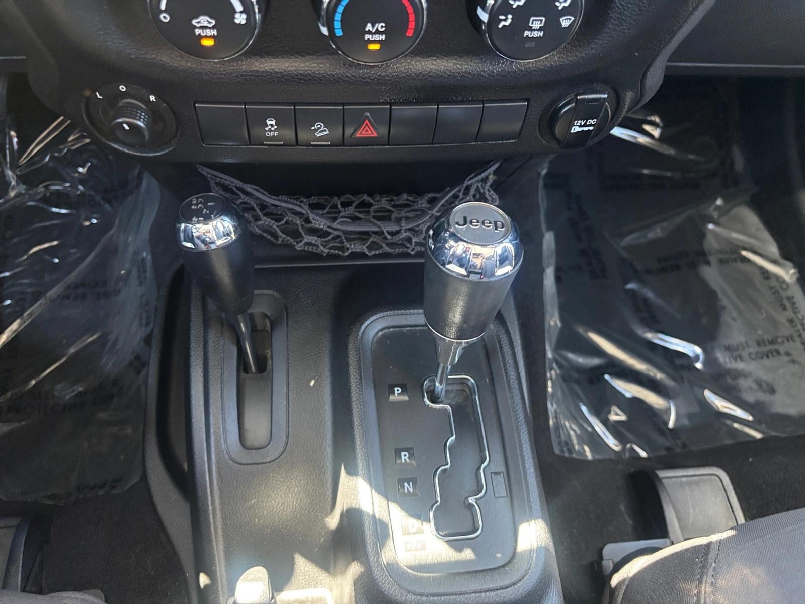 2013 Jeep Wrangler 4WD 2dr Sport