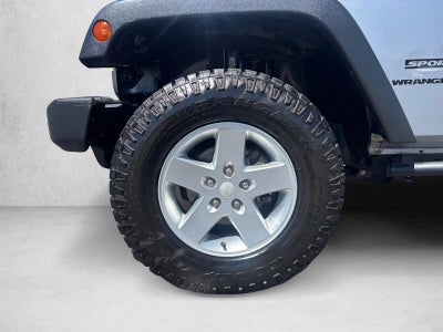 2013 Jeep Wrangler 4WD 2dr Sport