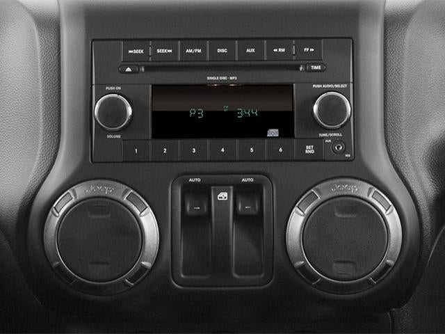 2013 Jeep Wrangler 4WD 2dr Freedom Edition *Ltd Avail*