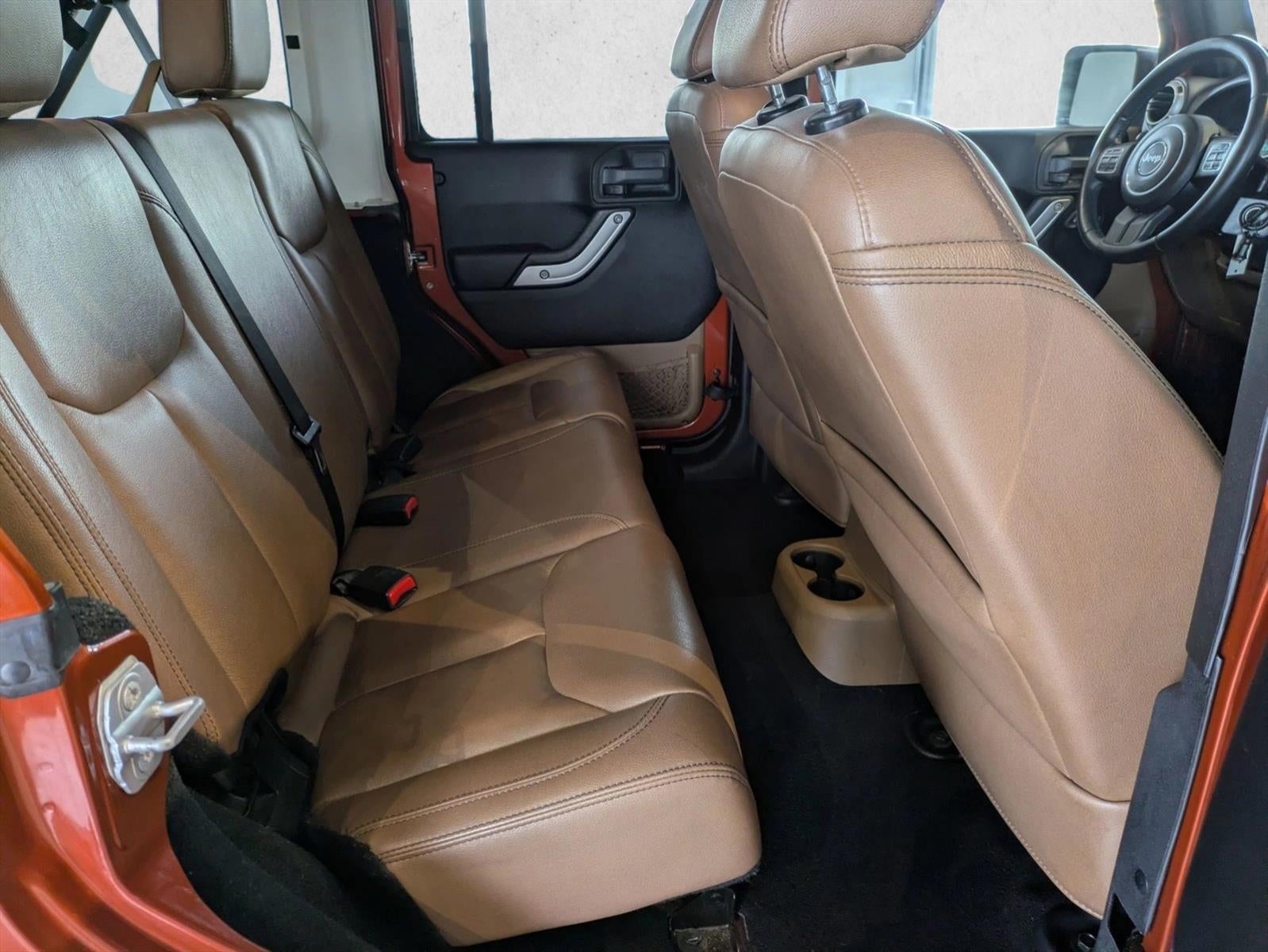 2014 Jeep Wrangler Unlimited 4WD 4dr Rubicon