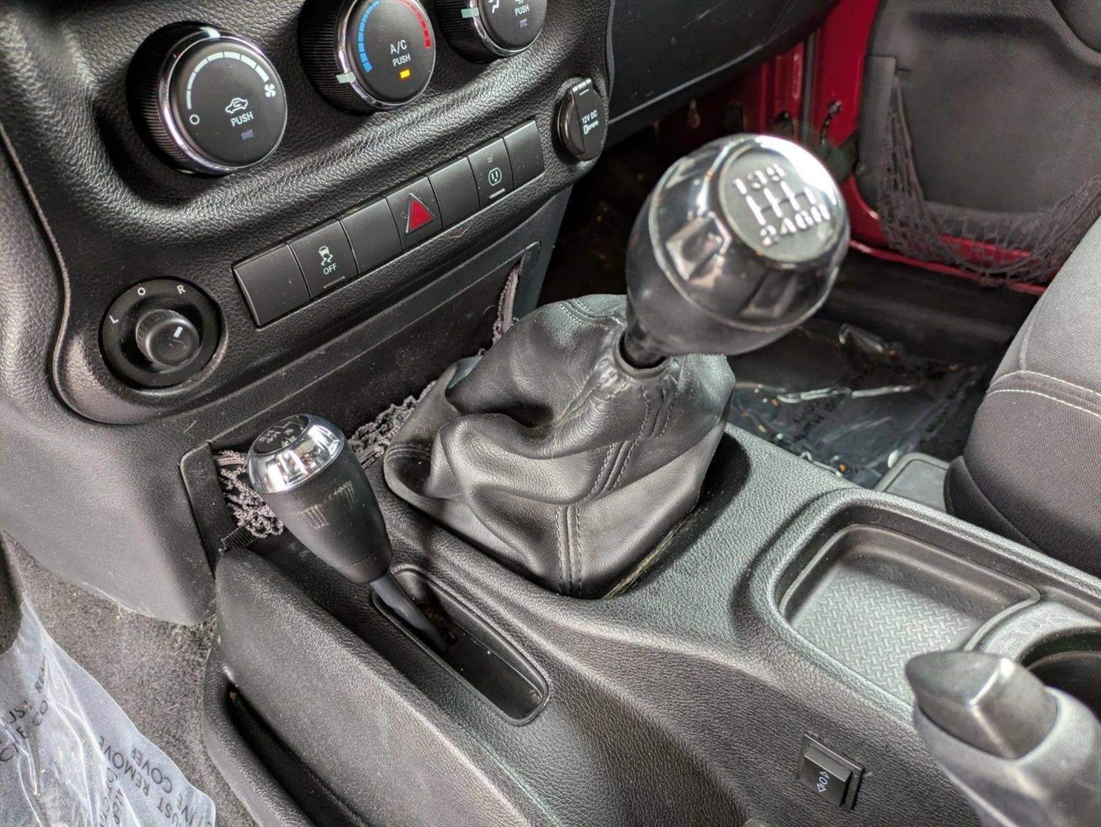 2013 Jeep Wrangler 4WD 2dr Rubicon