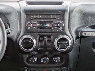 2013 Jeep Wrangler 4WD 2dr Rubicon